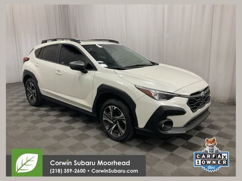 Used 2025 Subaru Crosstrek 2.0i Premium image 1