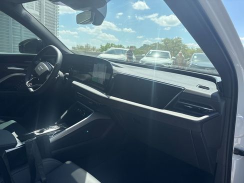 New 2025 Audi SQ5 Premium Plus image 15