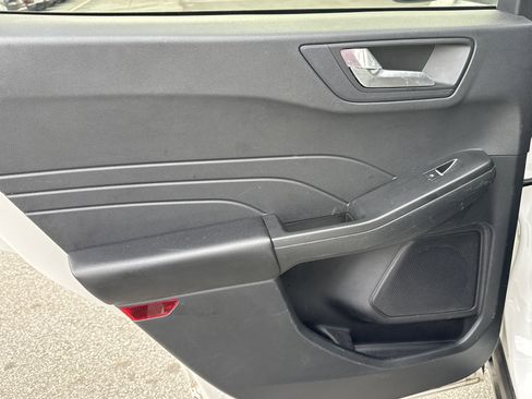 Used 2021 Ford Escape SE w/ Convenience Package image 28