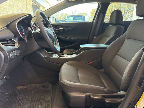 Used 2019 Chevrolet Malibu LS image 13