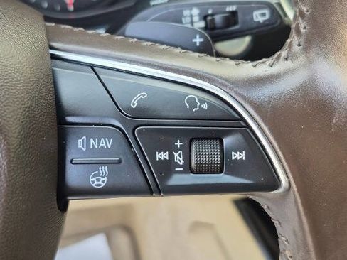 Used 2017 Audi Q7 3.0T Premium Plus image 34