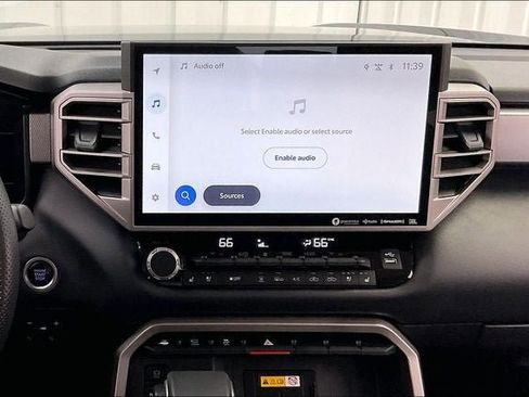 Used 2024 Toyota Tundra Limited image 6