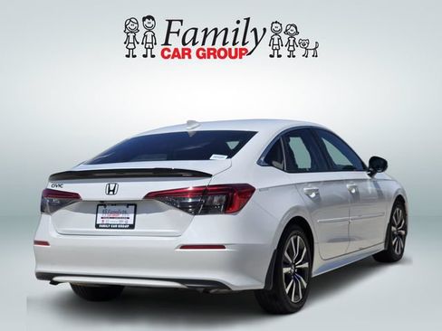 Used 2022 Honda Civic EX image 4