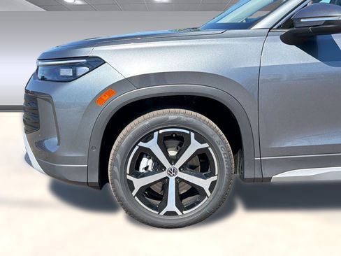 New 2026 Volkswagen Tiguan SE AWD/4WD image 12