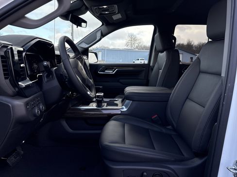 New 2026 Chevrolet Silverado 1500 LT Trail Boss w/ Safety Package image 12