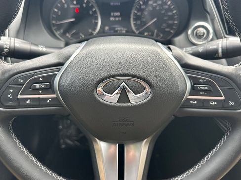 Used 2019 INFINITI Q50 Pure image 17