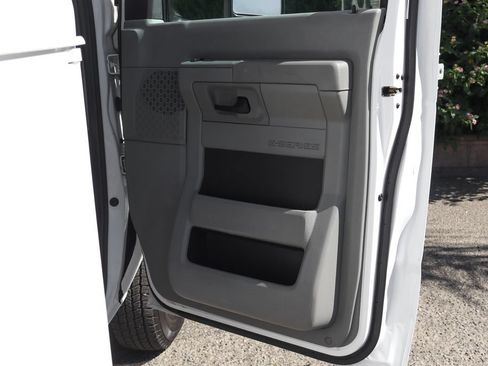 Used 2016 Ford E-350 and Econoline 350 Super Duty w/ Power Windows & Locks Group RWD image 40