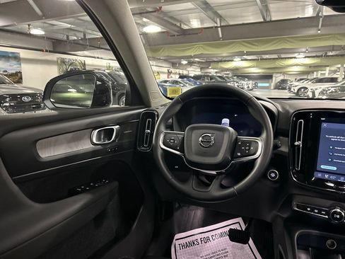 Used 2026 Volvo XC40 B5 Ultra w/ Protection Package Premier AWD/4WD image 22