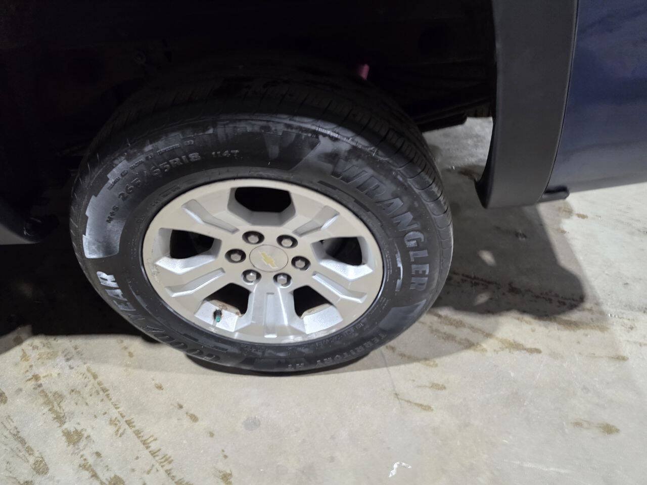 Used 2017 Chevrolet Silverado 1500 LT w/ All Star Edition AWD/4WD image 20