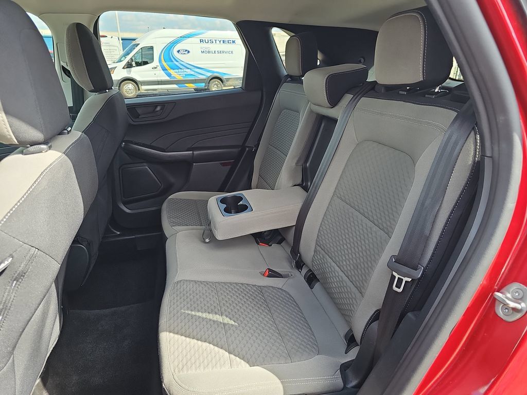 Used 2022 Ford Escape SE w/ Convenience Package FWD image 14