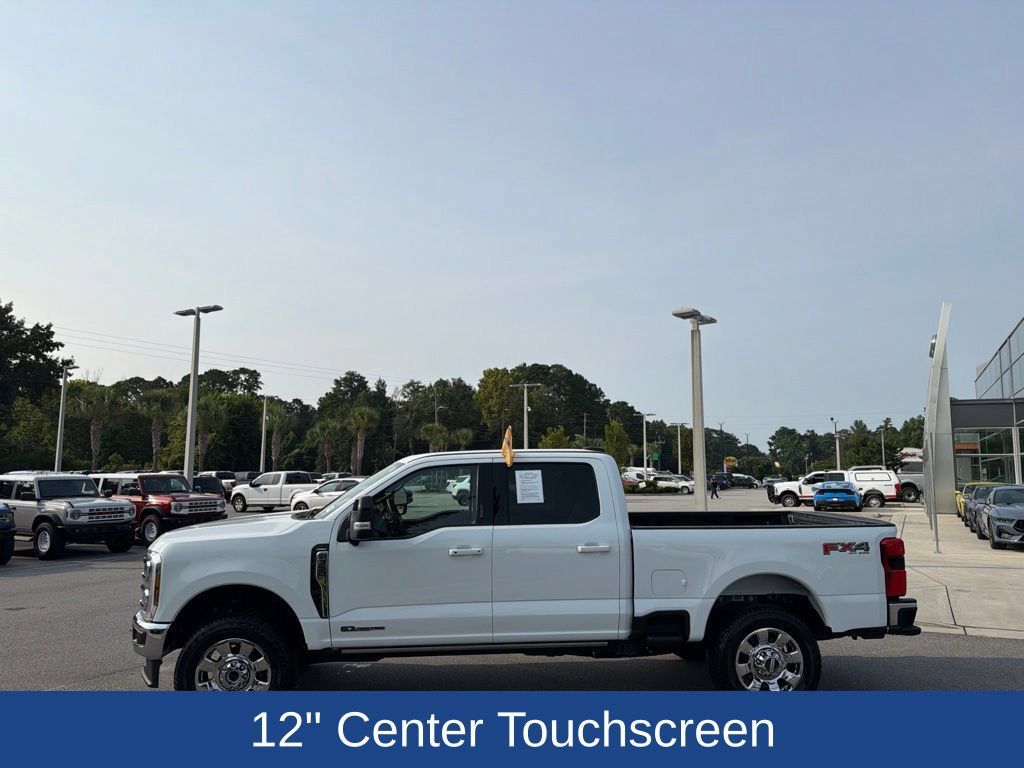 Used 2026 Ford F350 Lariat w/ FX4 Off-Road Package AWD/4WD image 4