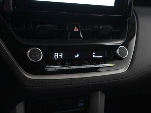 Used 2024 Toyota Corolla Cross LE w/ Moonroof Package AWD/4WD image 22