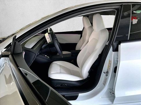 Used 2025 Tesla Model 3 Long Range RWD image 26