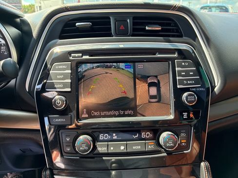 Used 2019 Nissan Maxima Platinum w/ Reserve Package FWD image 32