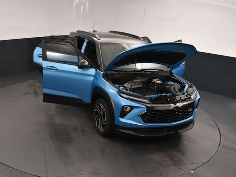 Used 2025 Chevrolet TrailBlazer RS w/ Convenience Package AWD/4WD image 21