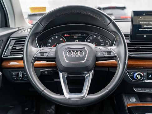 Used 2023 Audi Q5 2.0T Premium w/ Convenience Package image 15