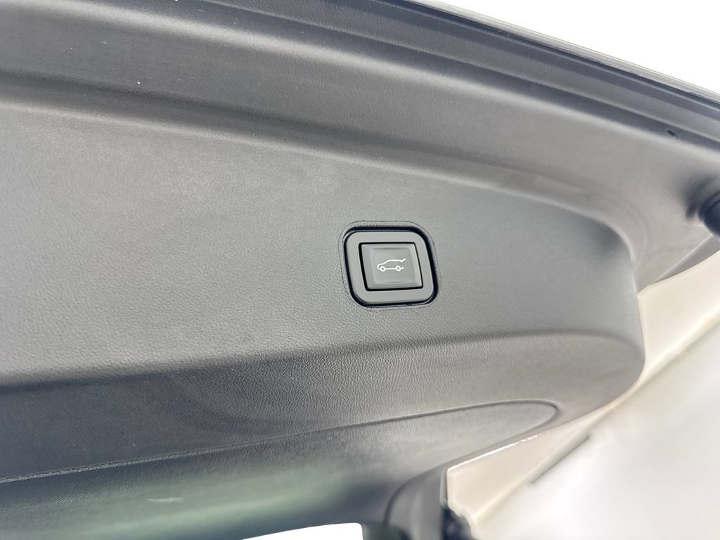 Used 2024 Cadillac Lyriq Sport w/ LPO, Floor Liner Package RWD image 83