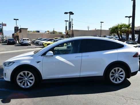 Used 2021 Tesla Model X Long Range AWD/4WD image 4