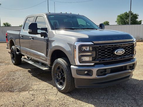 Used 2025 Ford F250 XL w/ STX Appearance Package AWD/4WD image 6