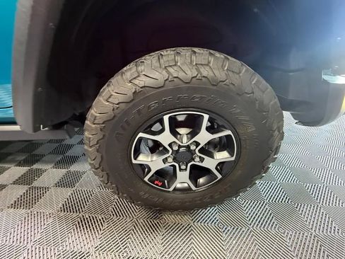 Used 2019 Jeep Wrangler Unlimited Rubicon AWD/4WD image 27
