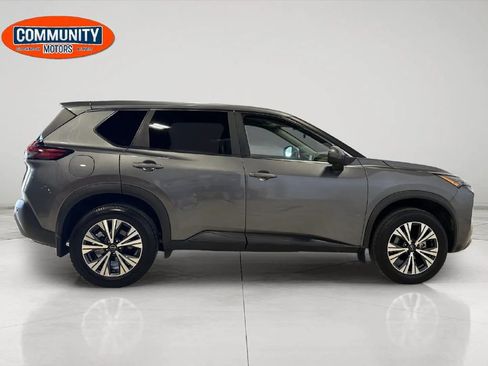 Used 2022 Nissan Rogue SV AWD/4WD image 9