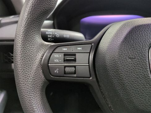 Used 2023 Honda Accord EX image 26