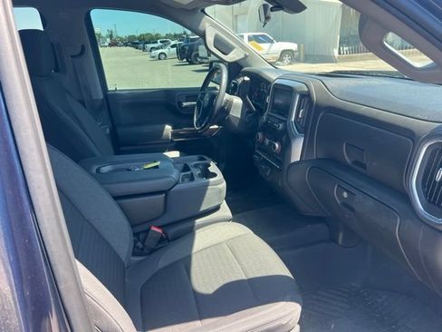 Used 2021 Chevrolet Silverado 1500 RST AWD/4WD image 9