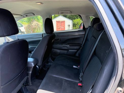 Used 2015 Mitsubishi Outlander Sport ES FWD image 7