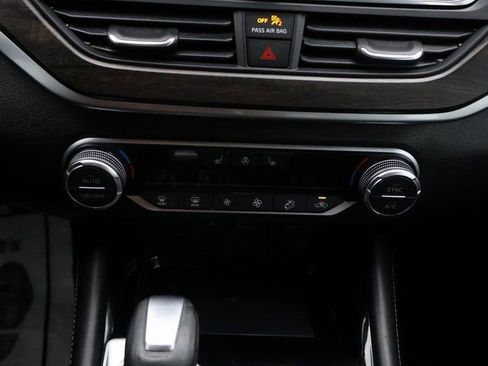 Used 2023 Nissan Altima 2.5 SL image 30