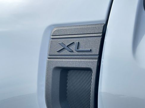 New 2026 Ford Maverick XL FWD image 14