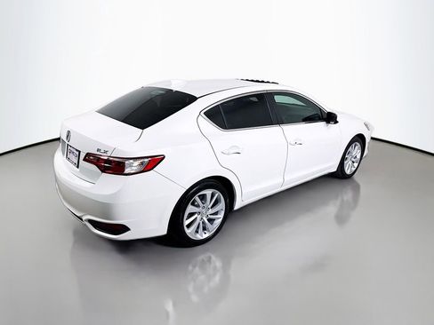 Used 2018 Acura ILX image 7
