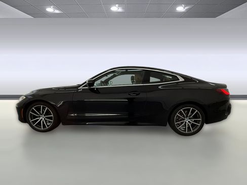 Used 2024 BMW 430i Coupe w/ Convenience Package RWD image 2