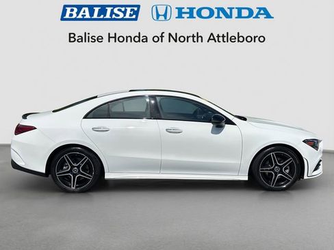 Used 2022 Mercedes-Benz CLA 250 4MATIC image 7