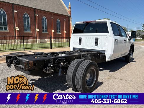 Used 2024 Chevrolet Silverado 3500 W/T w/ WT Convenience Package AWD/4WD image 9