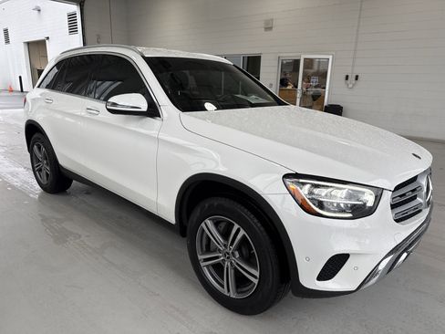 Certified 2021 Mercedes-Benz GLC 300 4MATIC image 5