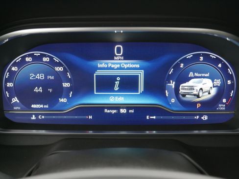 Certified 2023 Chevrolet Suburban RST w/ Luxury Package image 37