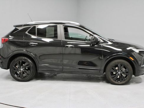 Used 2024 Buick Encore GX Sport Touring w/ Advanced Technology Package AWD/4WD image 5