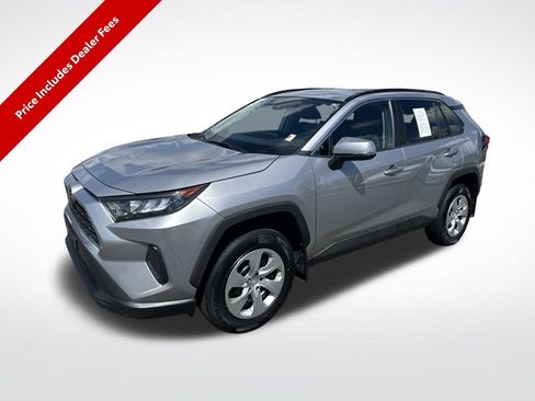 Used 2021 Toyota RAV4 LE AWD/4WD image 1
