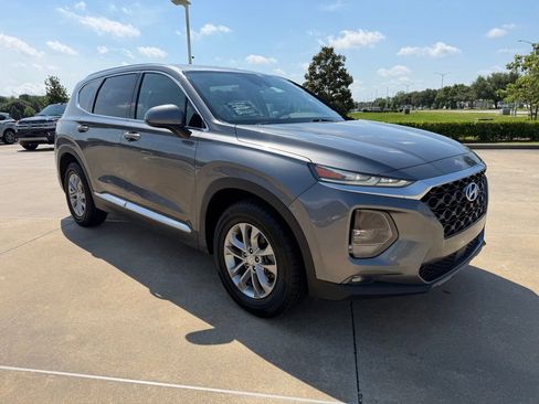 Used 2019 Hyundai Santa Fe SEL FWD image 7