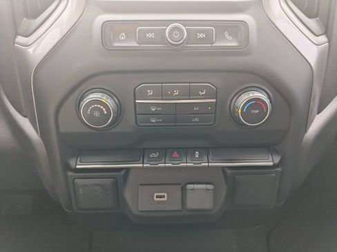Used 2020 Chevrolet Silverado 1500 Custom w/ Custom Value Package AWD/4WD image 25