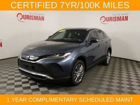 Used 2024 Toyota Venza XLE AWD/4WD image 2