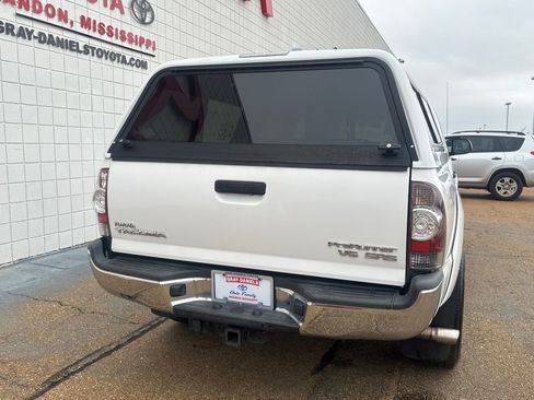 Used 2013 Toyota Tacoma PreRunner image 26