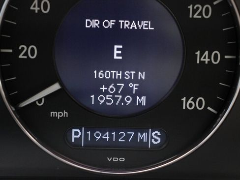 Used 2007 Mercedes-Benz E 350 Sedan image 7