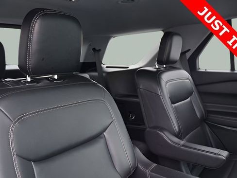 Used 2023 Ford Explorer XLT w/ Equipment Group 202A image 23