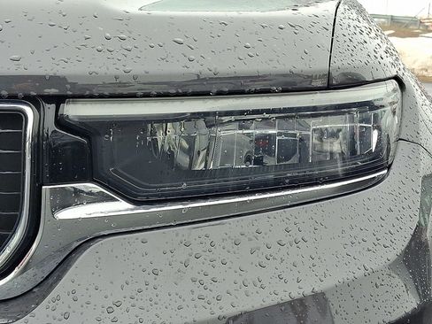 Used 2023 Jeep Grand Cherokee Overland w/ Luxury Tech Group IV image 10