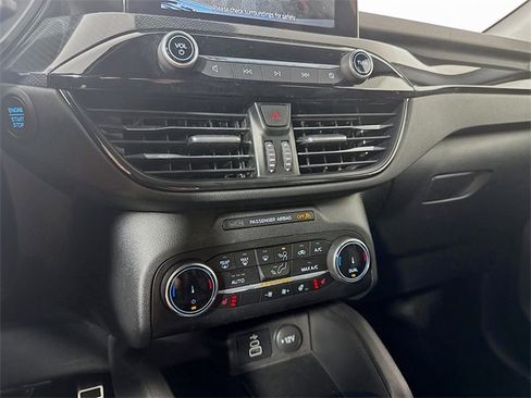 Used 2024 Ford Escape ST-Line image 14