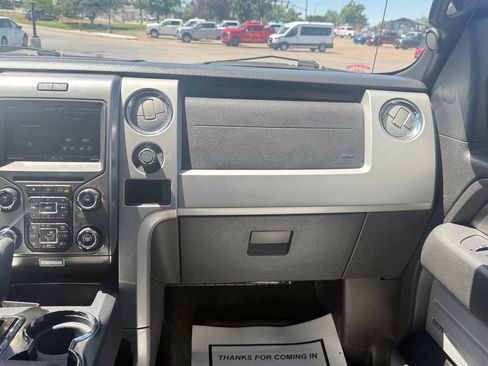 Used 2014 Ford F150 FX4 w/ Equipment Group 402A Luxury AWD/4WD image 14