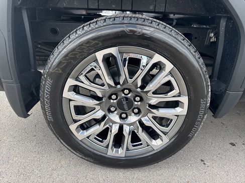 New 2026 GMC Sierra 1500 Denali Ultimate AWD/4WD image 32
