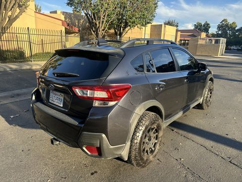 Used 2018 Subaru Crosstrek 2.0i Premium w/ Popular Package #2 image 5