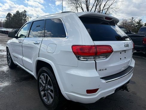 Used 2018 Jeep Grand Cherokee Overland image 5